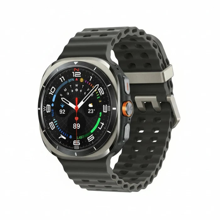 Close‑up of Quick Button on Galaxy Watch Ultra 47mm configured to launch multisport mode.